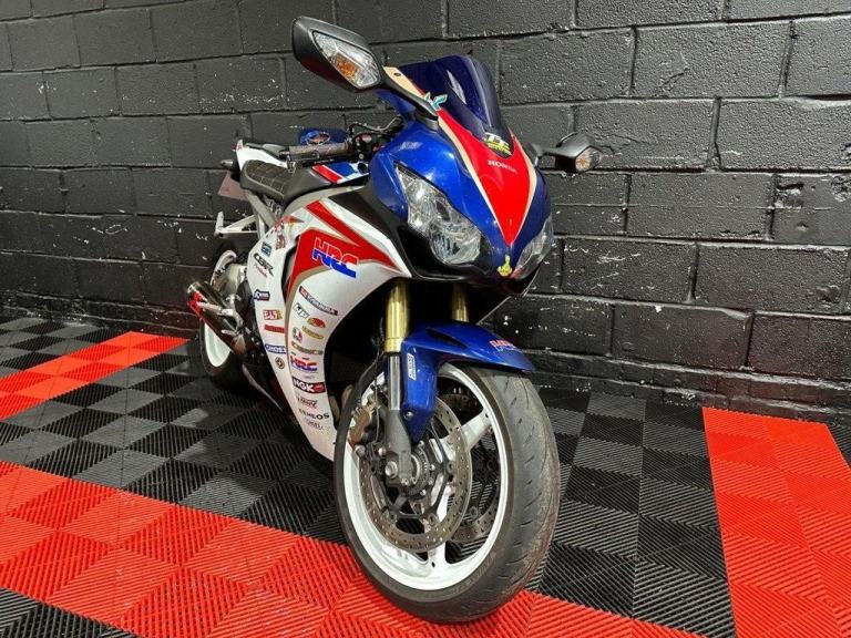 2012 12 HONDA CBR1000RR FIREBLADE FINANCE SPECIALISTS APPLY NOW