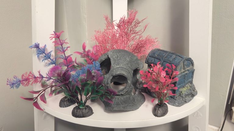 Fish tank ornaments