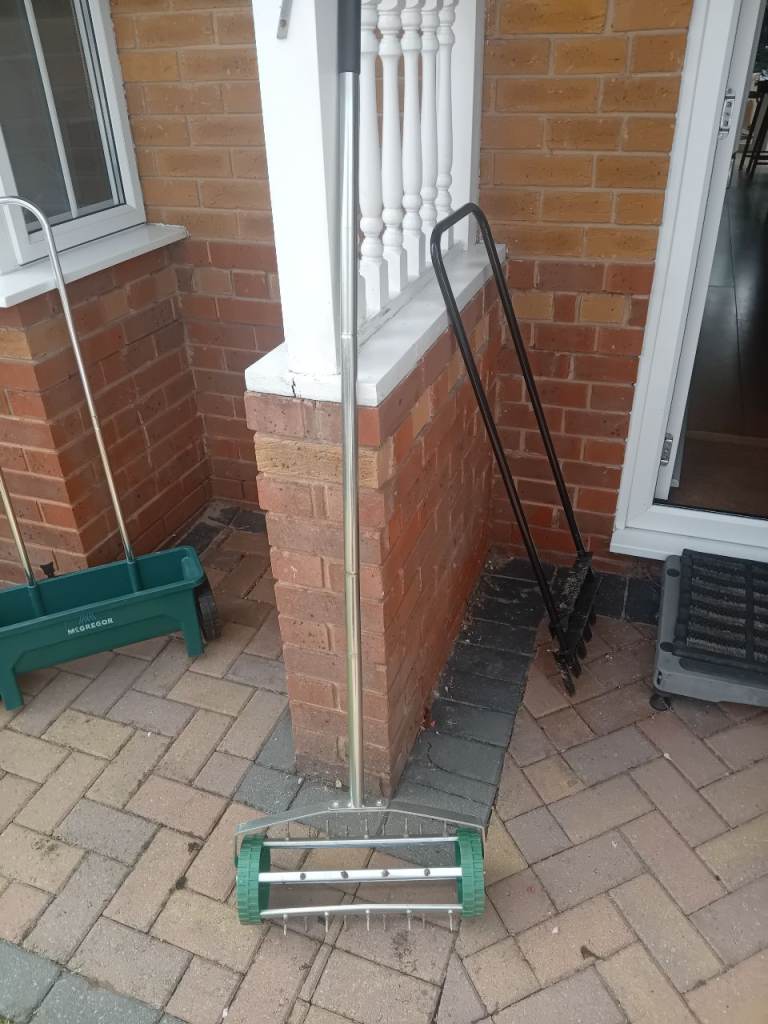 Lawn Aerator and Spreader – Good Condition Garden Tools