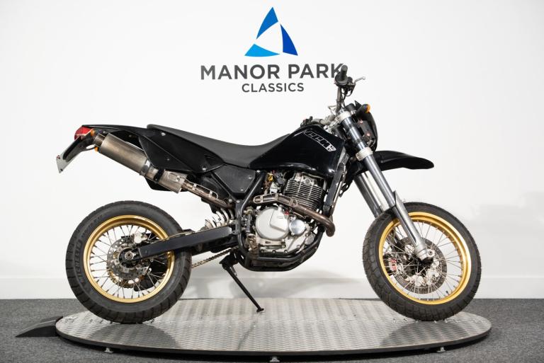 2003 CCM 644 644 D/S Trail  Petrol Manual