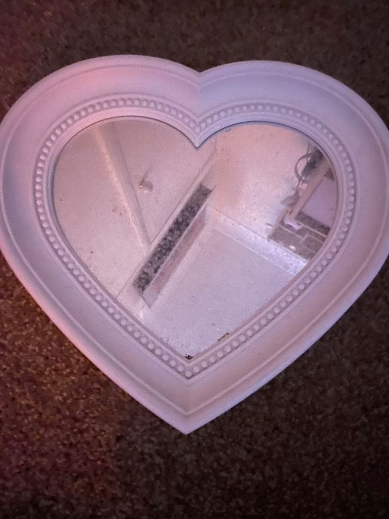 X2 white heart mirrors