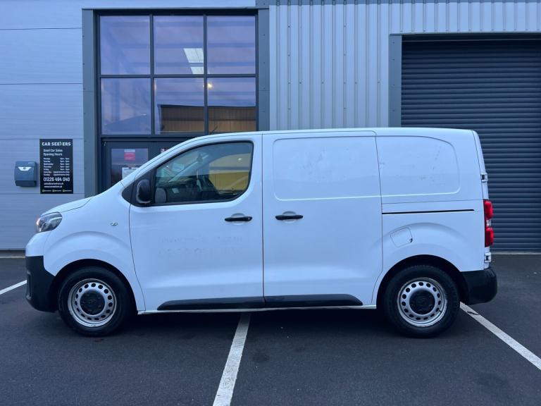 2022 Toyota ProAce 1.5D 100 Active Van PANEL VAN Diesel Manual