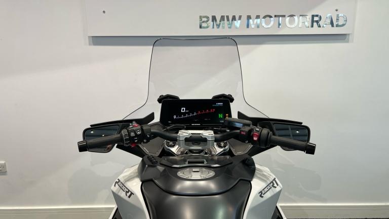 2025 BMW R1300 BMW R1300 RT LE ASA (25MY) TOURER Petrol Manual