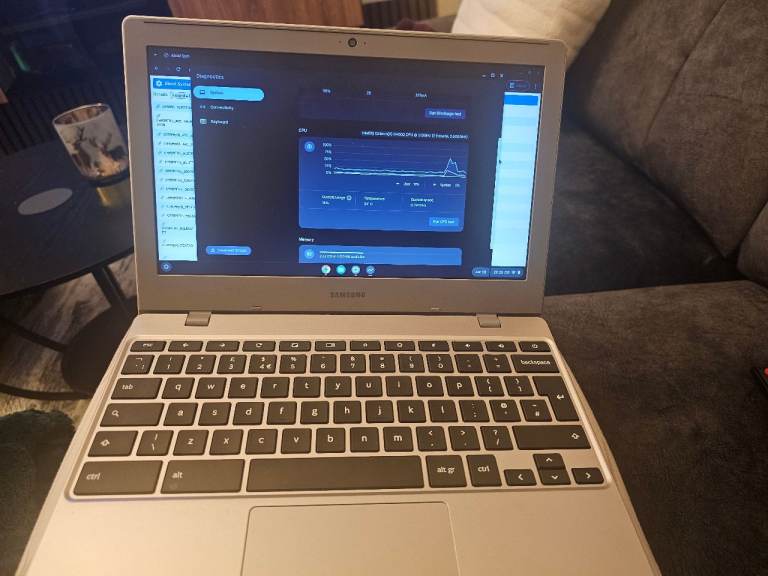 Samsung Galaxy Chromebook Go 11.6" Silver, 64GB, Intel Celeron N4500, 4GB RAM