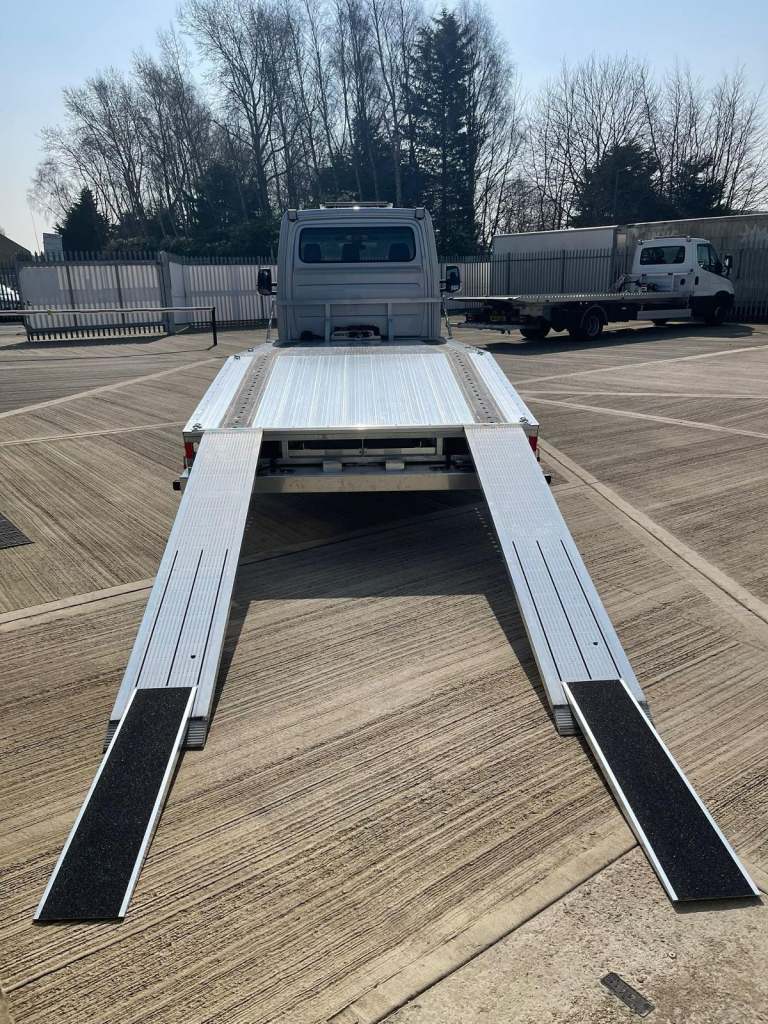 Recovery Truck Body Aluminium Car Transporter body, we can build on any manufact