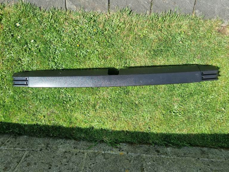 Vw t4 rear bumper in nice condition for age