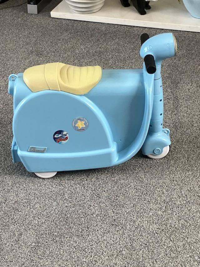 Trunki Kids Scooter Suitcase - Blue & Beige, Good Condition