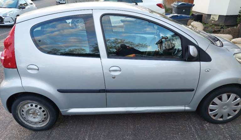 Peugeot, 107, Hatchback, 2007, Semi-Auto, 998 (cc), 5 doors