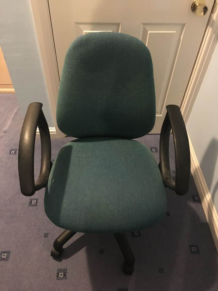 Office Chair (adjustable backrest, arms & swivel function)
