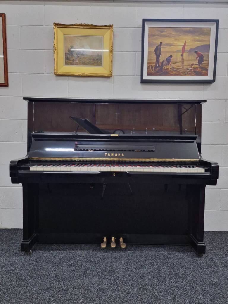Yamaha U2 Upright Piano | Polished Polyester Black