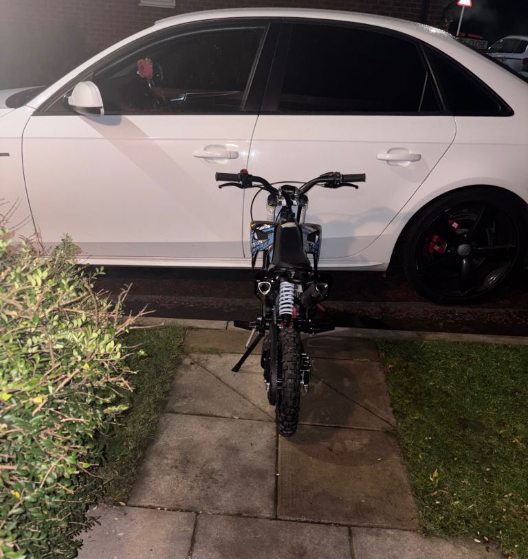 CHILDRENS MXR RAGE 50cc (£150)