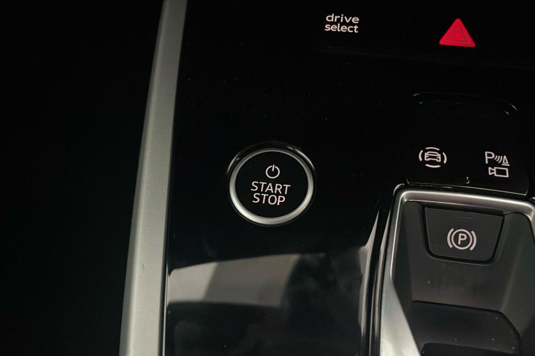  Audi Q4 Sportback E Tron 35 Sport Sportback 5dr Electric Auto 55kwh 170 Ps