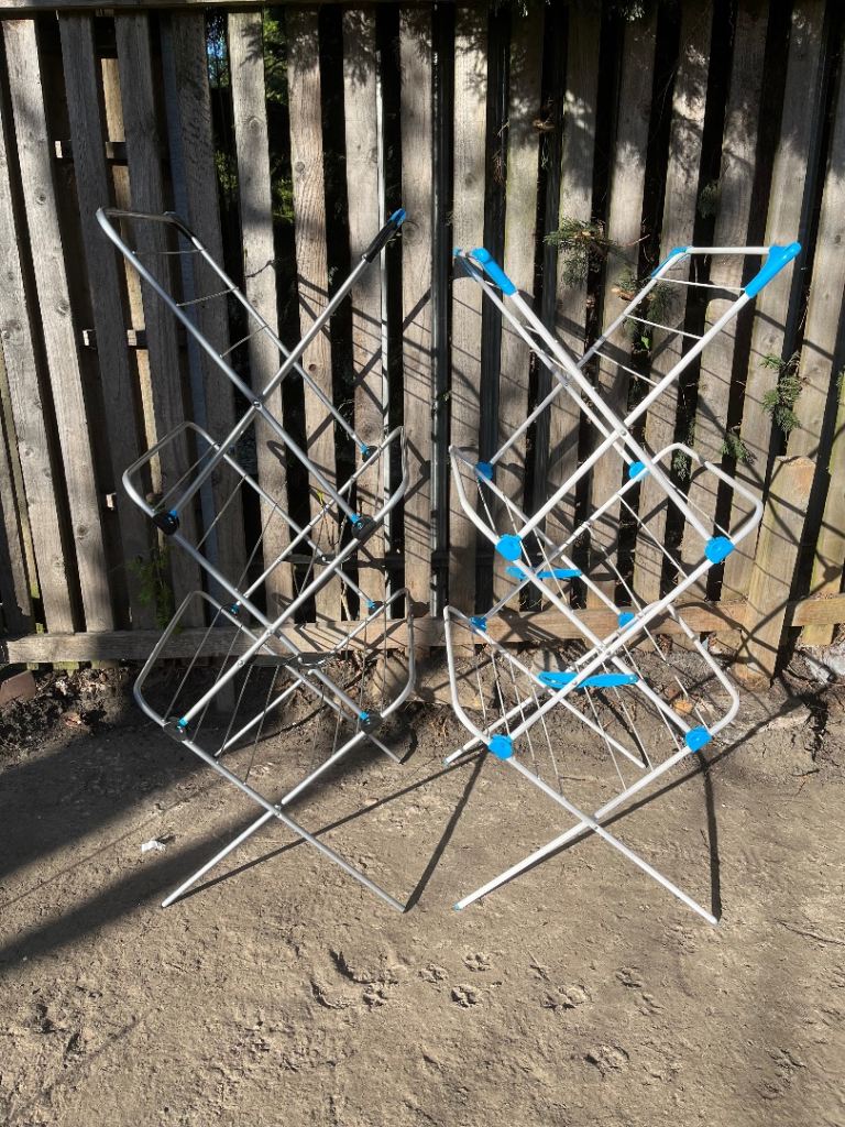 Washing clothes rack 