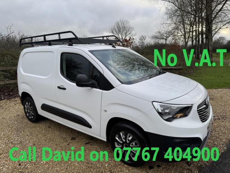 VAUXHALL COMBO 1.5 Turbo D CARGO 2300 Dynamic 2021