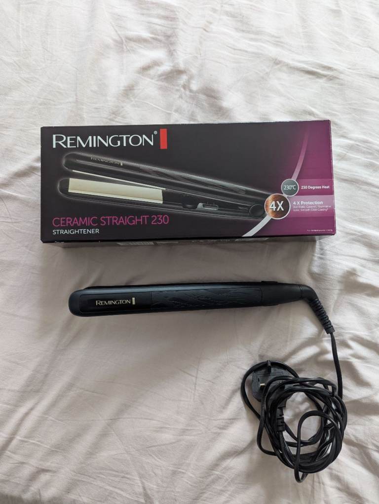 Remington Ceramic Straight 230 Hair Straightener