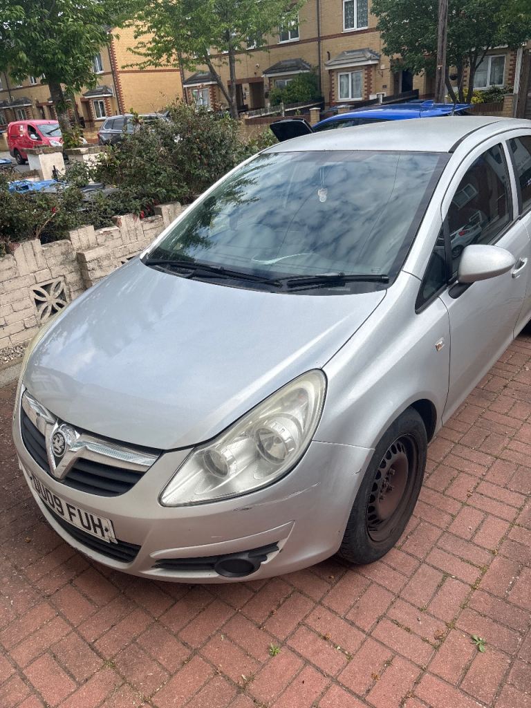 Vauxhall Corsa 1.2 SE Silver – Fair Condition, Drives Well
