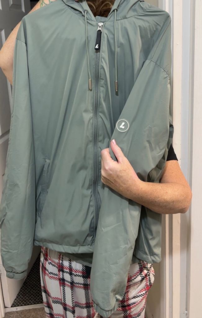 Lorenzo Veratti Green windbreaker-new without tags 