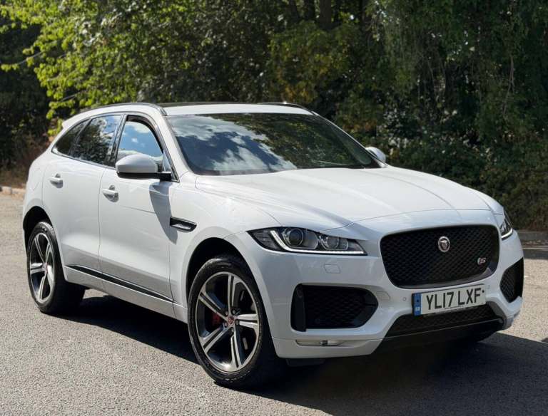 2017 Jaguar F-Pace 3.0 D300 V6 S Auto AWD Euro 6 (s/s) 5dr ESTATE Diesel Automatic