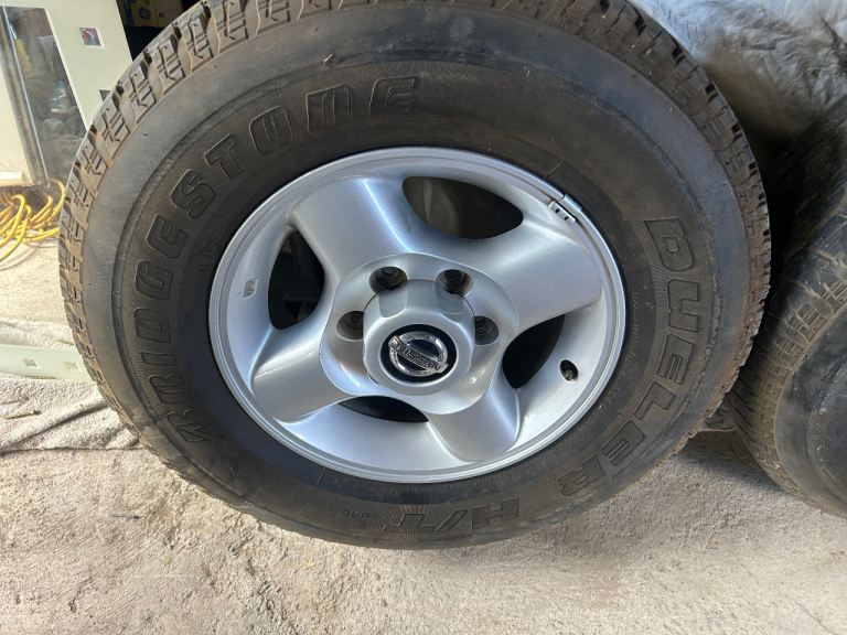 Nissan Nivara