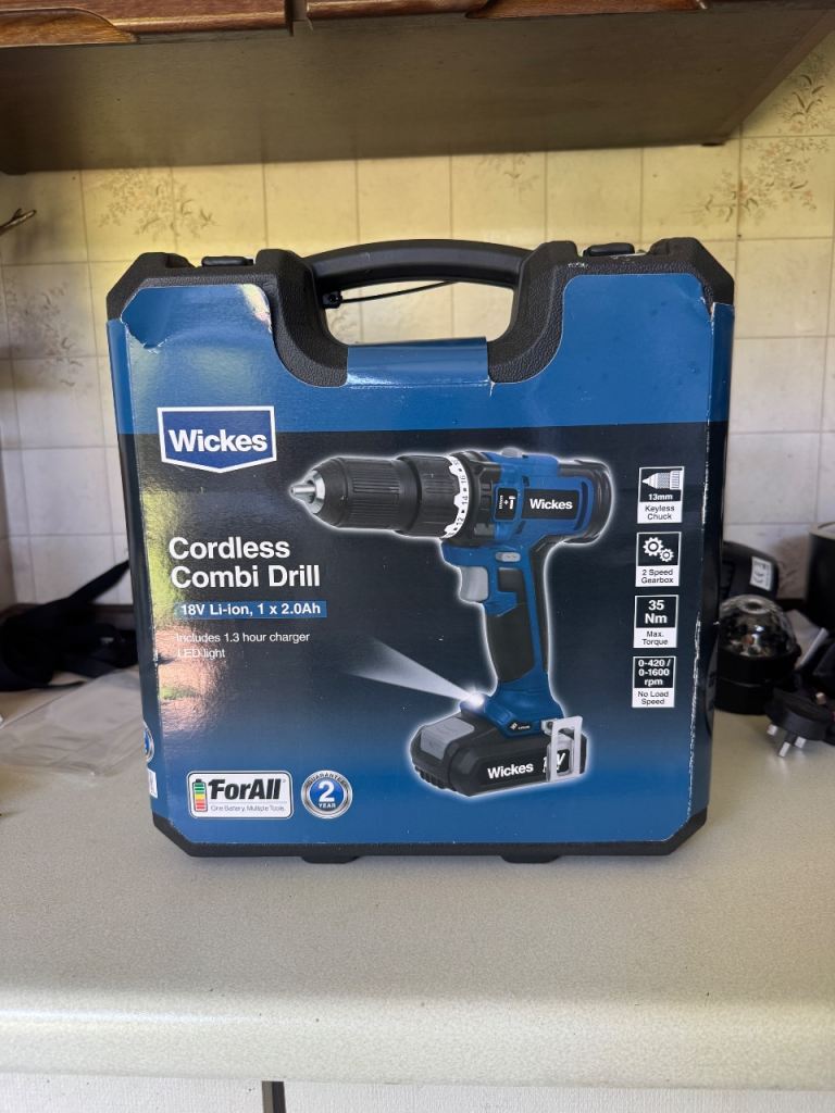 Wicks 18v  Battery drill 