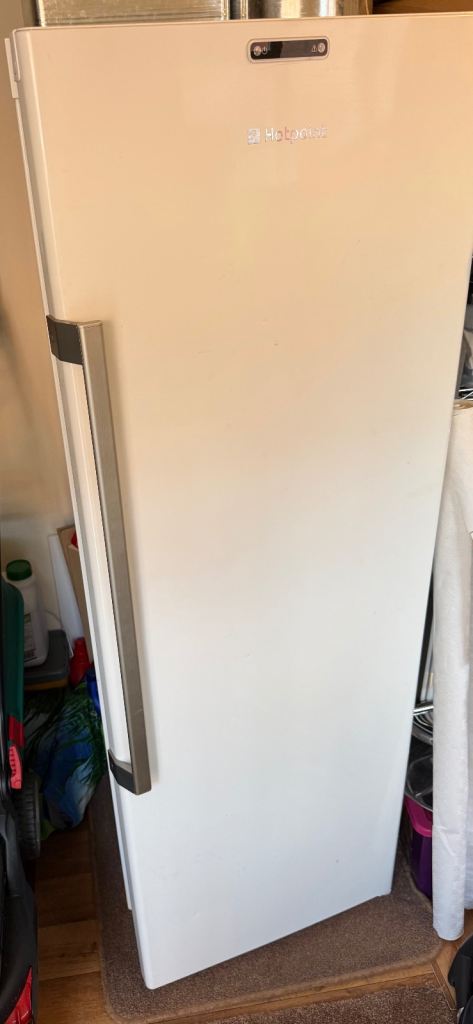 Hotpoint fridge