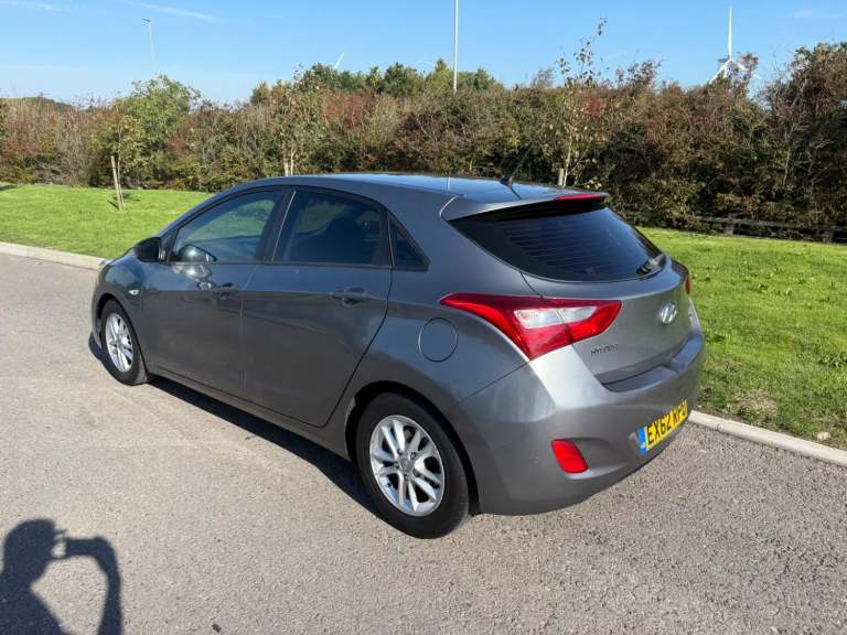 HYUNDAI I30 1.6 CRDi Active 2012
