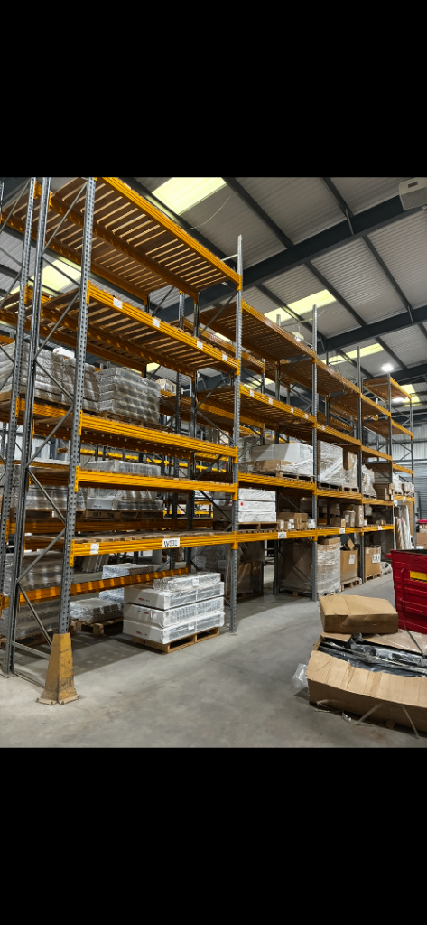 Warehouse Pallet Racking / good  Condition