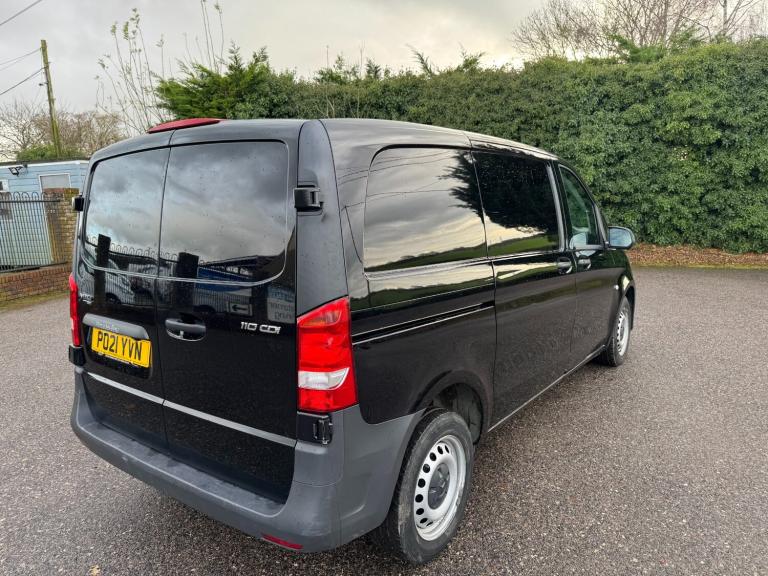 2021 Mercedes-Benz Vito 110CDI Progressive Van SWB IN BLACK 1 OWNER LIGHT USE SERVICE HISTORY PAN...