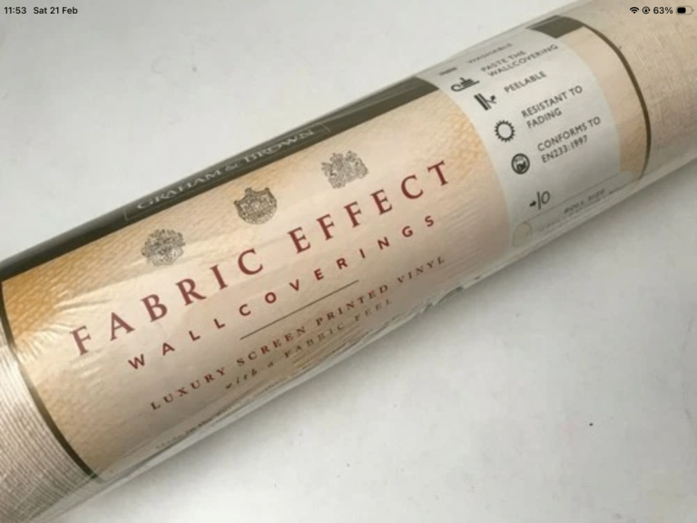 Graham & Brown FABRIC EFFECT luxury Screen Printed Vinyl Wallpaper 3 ROLLs for £20
