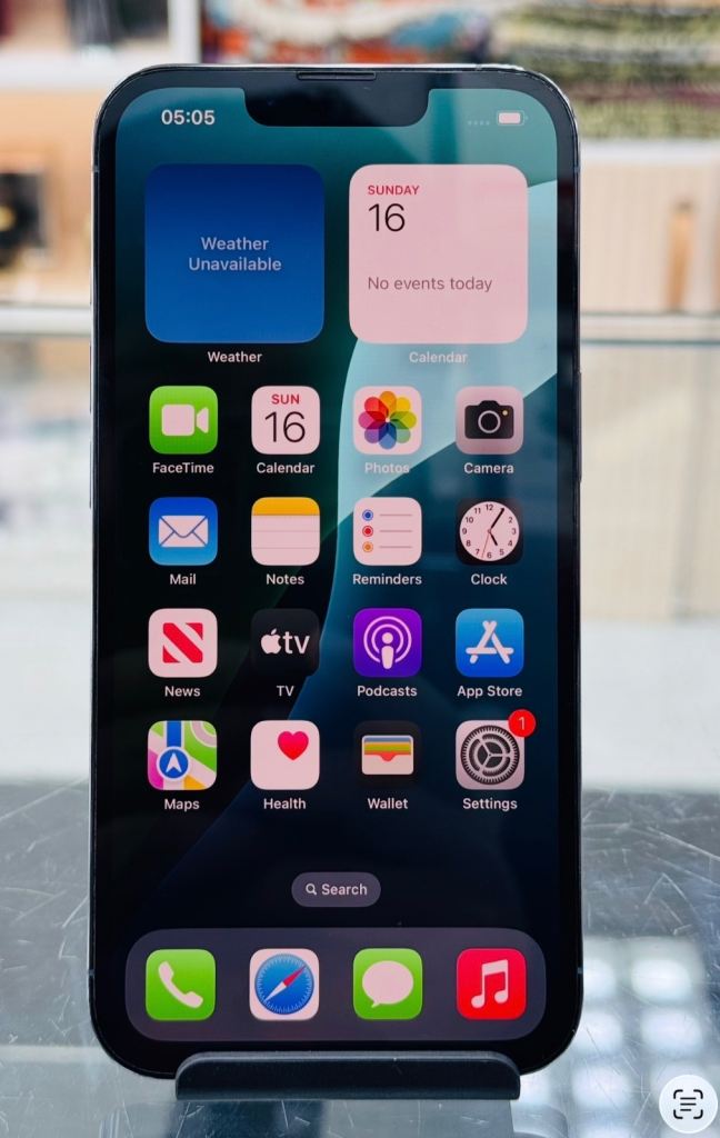 iphone 13 Pro 128GB Excellent condition with warranty 