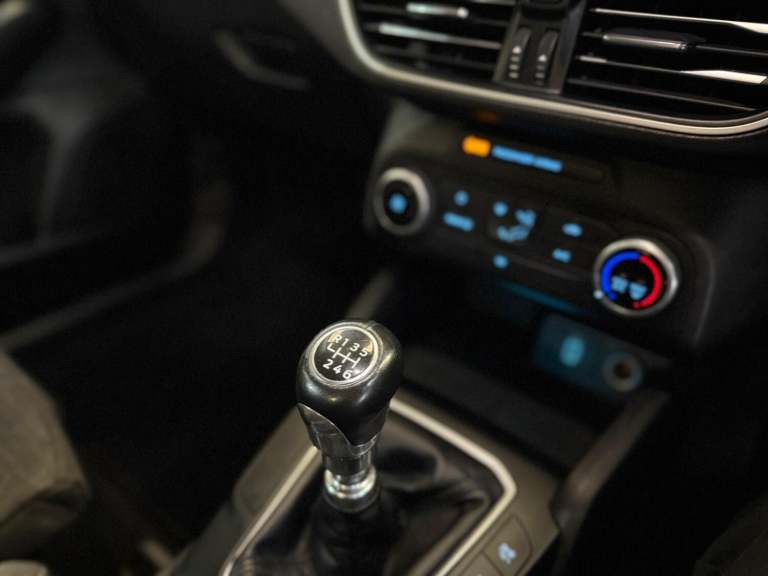 FORD FOCUS 1.5 EcoBlue Zetec 2018