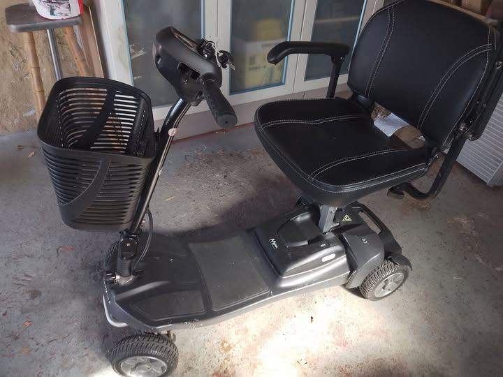 Mobility Scooter with Basket – Good Working Order