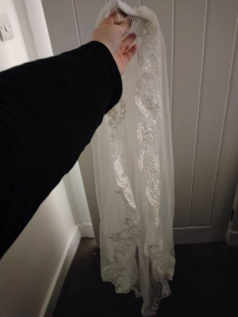 image for Wedding veil 