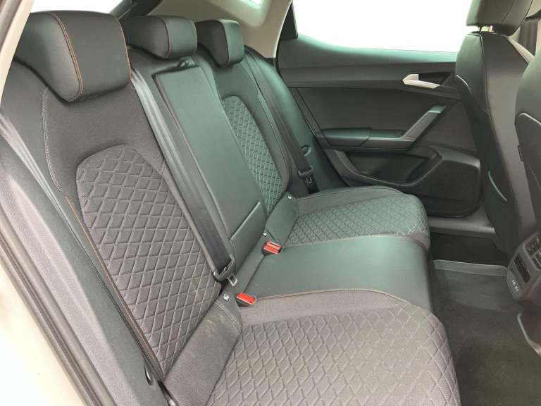 2025 SEAT Leon 1.0 eTSI FR 5dr DSG Hatchback PETROL Automatic