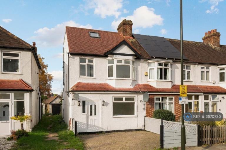 4 bedroom house in Mostyn Road, London, SW19 (4 bed) (#2670730)