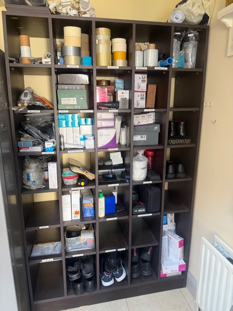 Large Pigeon Hole Unit 