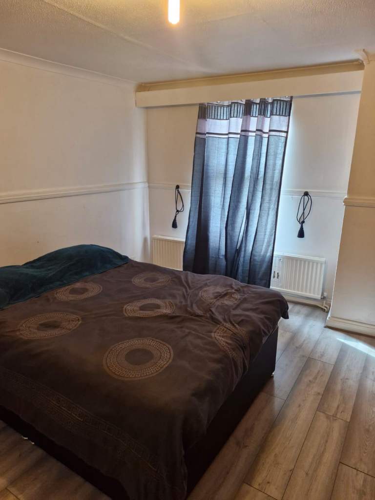 Extra large room in MiltonKeynes  Fishermead. NEAR MK CITY