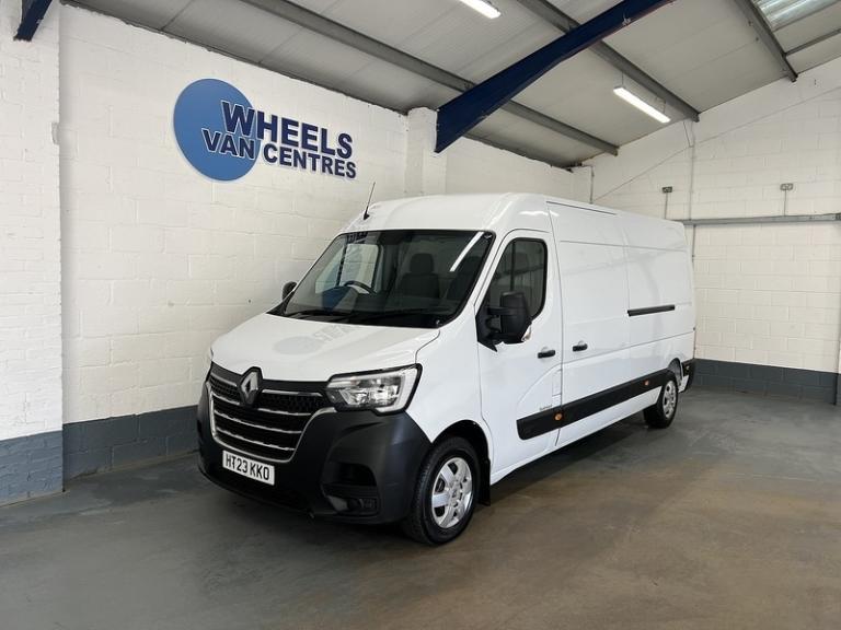 2023 Renault Master Master 2.3 dCi 35 Business+ FWD LWB Medium Roof Euro 6 4dr Panel Van Diesel M...