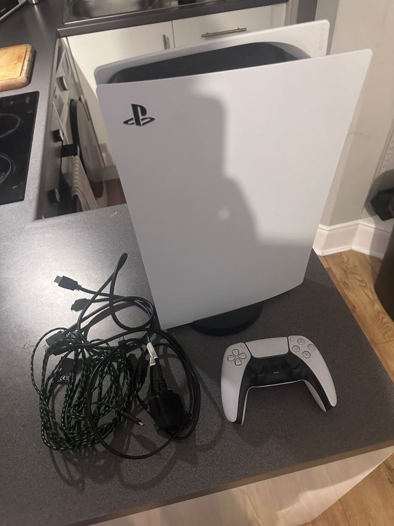 PLAYSTATION 5 - GLASGOW CENTRE 