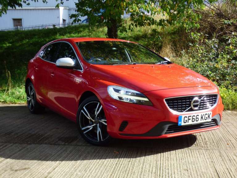 2016 Volvo V40 2.0 D2 R-Design Pro Auto Euro 6 (s/s) 5dr Diesel