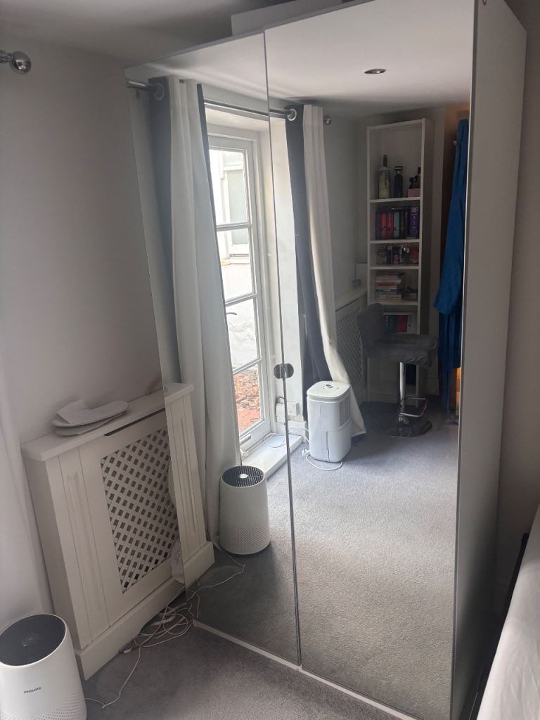 Ikea vikedal wardrobe 60x100x200cm