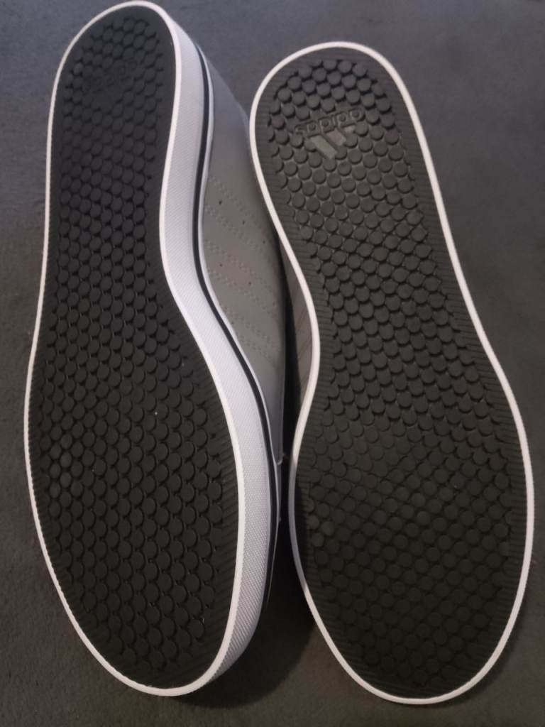 MENS TRAINERS SIZE 9 £20