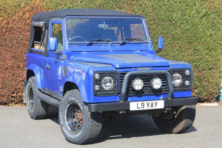 1996 Land Rover Defender 90 90 300 TDi Soft Top PANEL VAN DIESEL Manual