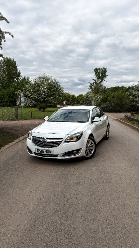 Vauxhall, INSIGNIA, Hatchback, 2015, Other, 1956 (cc), 5 doors