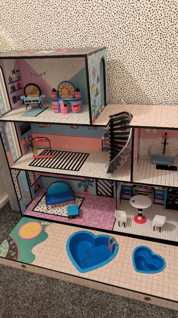 Lol doll house 