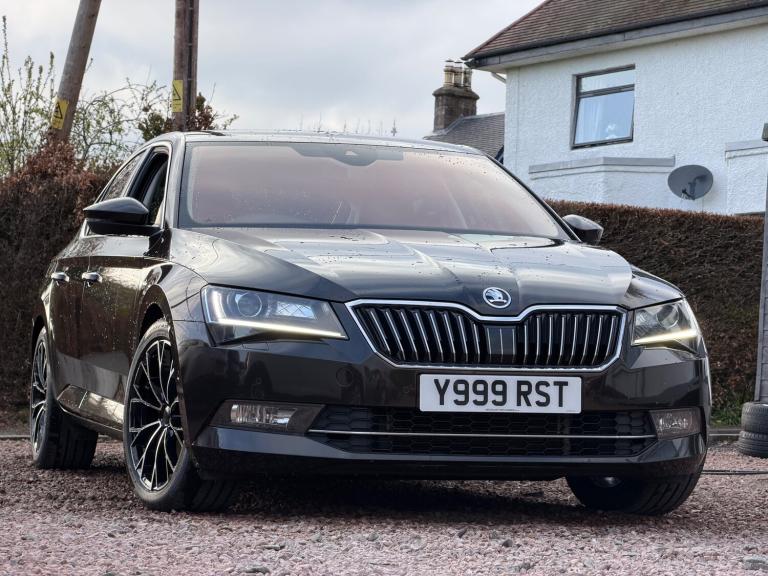 2019 Skoda Superb 2.0 TDI Laurin & Klement Hatchback 5dr Diesel DSG Euro 6