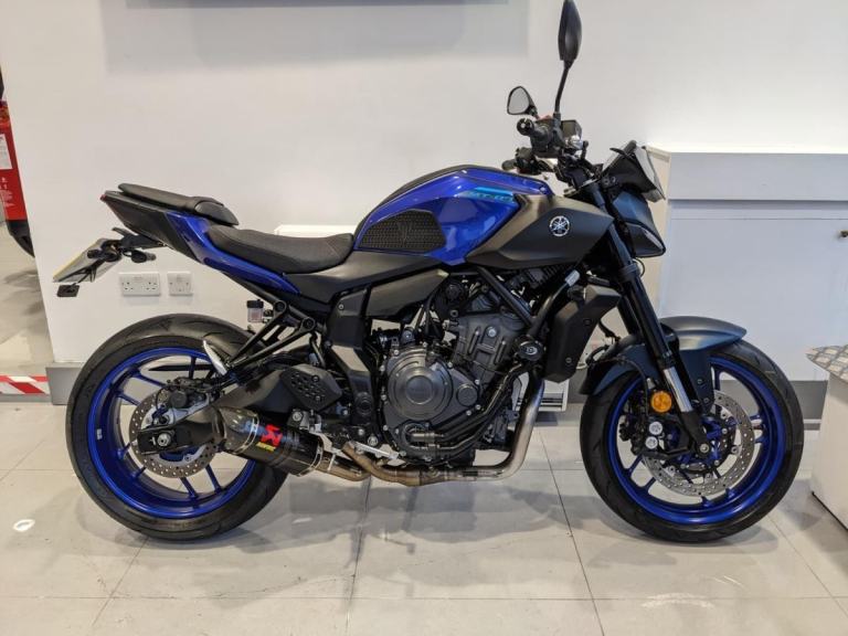 2025 YAMAHA MT-07 - AKRAPOVIC SYSTEM - TAIL TIDY - COMFORT SEAT - LOW MILES