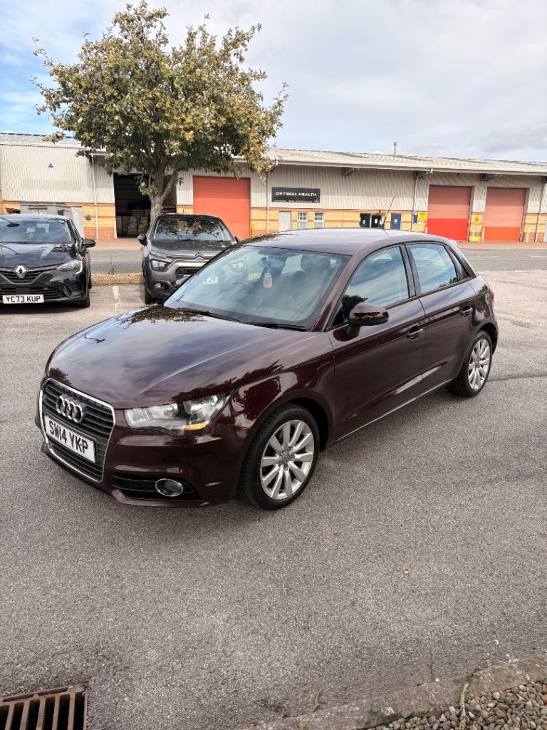 Audi, A1, Hatchback, 2014, Manual, 1598 (cc), 5 doors