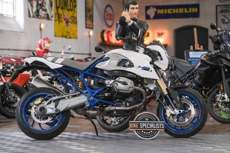 BMW HP2 *Rare Megamoto*
