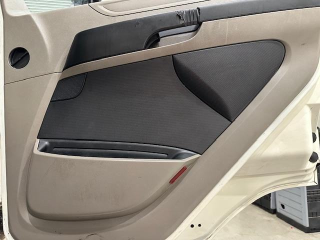 DAF TRUCKS CF85 360 8x4 Day Cab Steel Tipper Grab